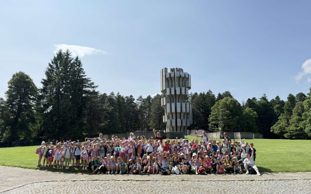 Првачићи на излету у Националном парку Козара