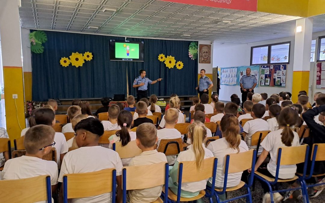 „ЗАШТИТИМО ДЈЕЦУ У САОБРАЋАЈУ“