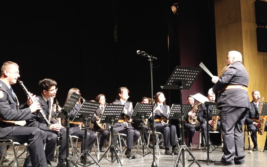 Ученици четвртог разреда на концерту Полицијског оркестра